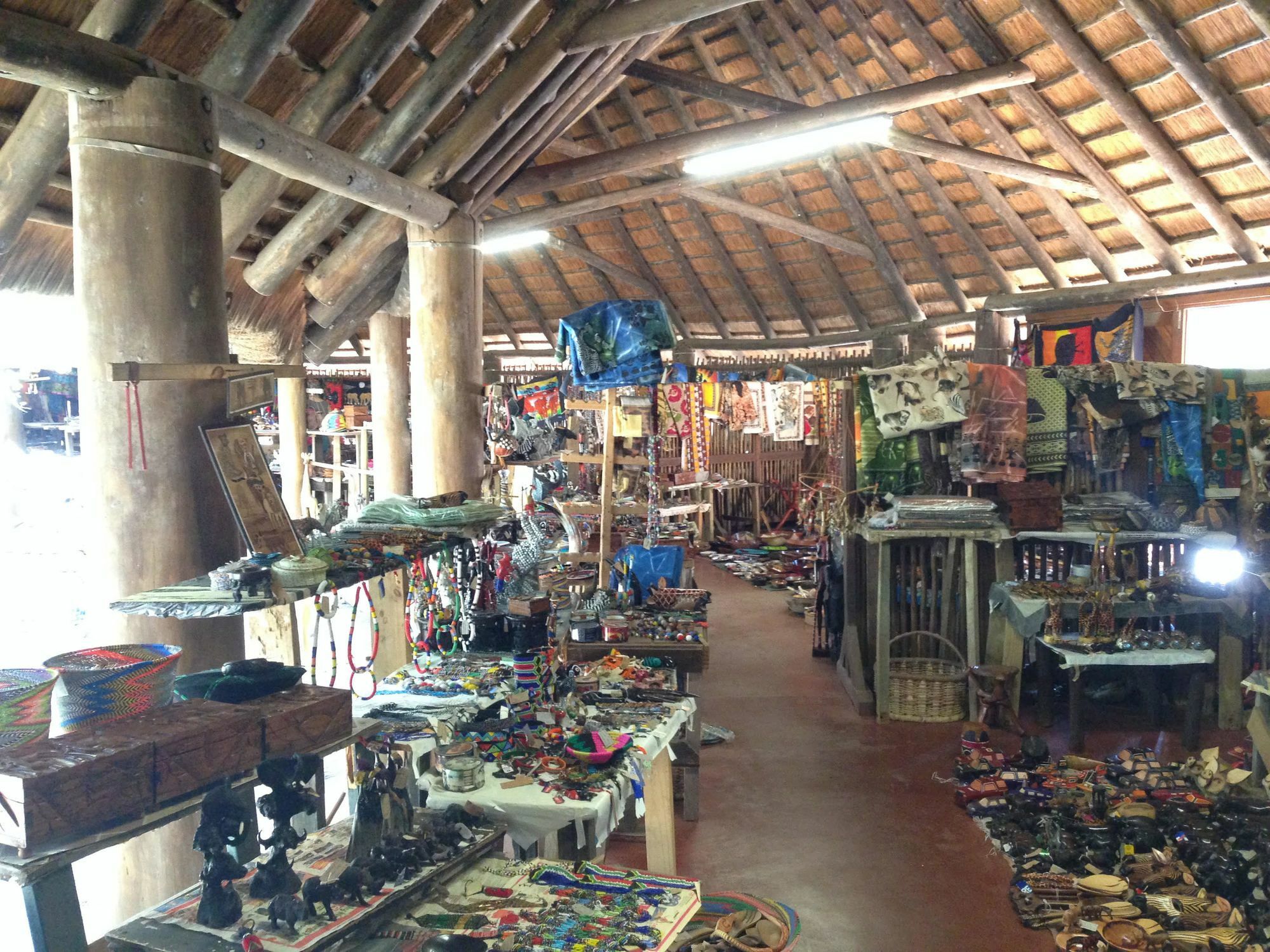 Rhino Ridge Safari Lodge KwaNompondo المظهر الخارجي الصورة